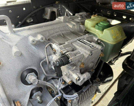 Мерседес Атего 2013 в Харькове на Automoto.ua Белый Мерседес Атего, объемом двигателя 4.8 л и пробегом 369 тыс. км за 39500 $, фото 71 на Automoto.ua