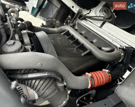 Білий Мерседес Атего, об'ємом двигуна 4.3 л та пробігом 251 тис. км за 37500 $, фото 66 на Automoto.ua