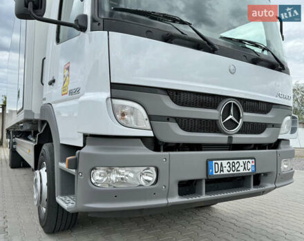 Мерседес Атего 2013 в Харькове на Automoto.ua Белый Мерседес Атего, объемом двигателя 4.8 л и пробегом 369 тыс. км за 39500 $, фото 9 на Automoto.ua