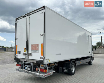 Мерседес Атего 2013 в Харькове на Automoto.ua Белый Мерседес Атего, объемом двигателя 4.8 л и пробегом 369 тыс. км за 39500 $, фото 5 на Automoto.ua