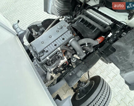 Білий Мерседес Атего, об'ємом двигуна 4.8 л та пробігом 347 тис. км за 41500 $, фото 91 на Automoto.ua