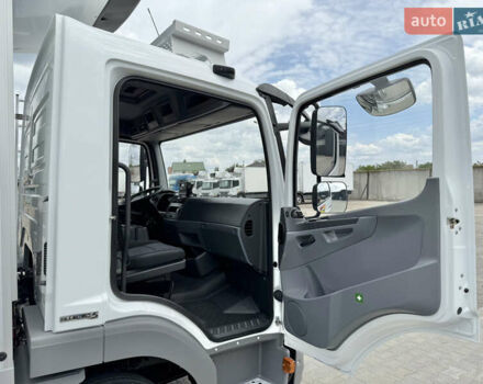 Мерседес Атего 2013 в Харькове на Automoto.ua Белый Мерседес Атего, объемом двигателя 4.3 л и пробегом 318 тыс. км за 34800 $, фото 32 на Automoto.ua