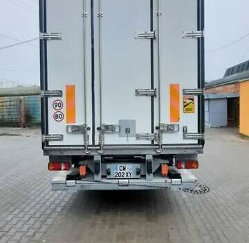 Белый Мерседес Атего, объемом двигателя 0 л и пробегом 205 тыс. км за 38000 $, фото 7 на Automoto.ua