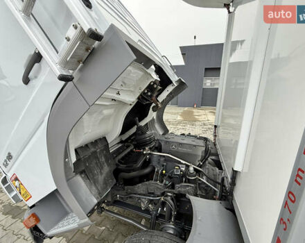 Білий Мерседес Атего, об'ємом двигуна 4.3 л та пробігом 251 тис. км за 37500 $, фото 70 на Automoto.ua