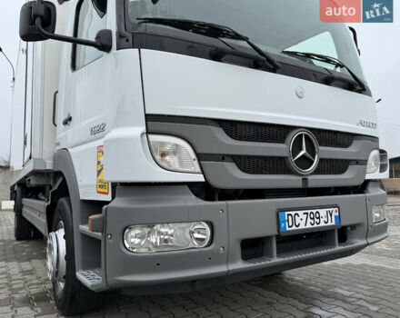 Белый Мерседес Атего, объемом двигателя 4.8 л и пробегом 354 тыс. км за 38800 $, фото 7 на Automoto.ua
