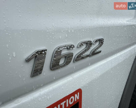 Белый Мерседес Атего, объемом двигателя 4.8 л и пробегом 354 тыс. км за 38800 $, фото 9 на Automoto.ua