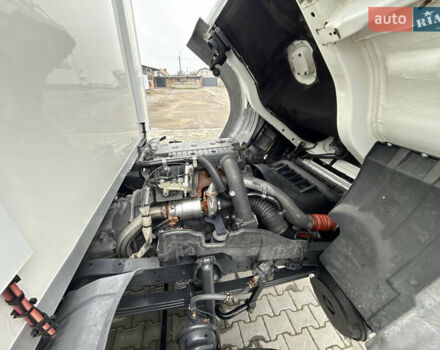 Белый Мерседес Атего, объемом двигателя 4.8 л и пробегом 354 тыс. км за 38800 $, фото 76 на Automoto.ua