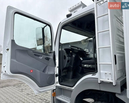 Белый Мерседес Атего, объемом двигателя 4.8 л и пробегом 354 тыс. км за 38800 $, фото 65 на Automoto.ua