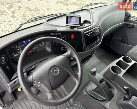 Белый Мерседес Атего, объемом двигателя 4.8 л и пробегом 354 тыс. км за 38800 $, фото 70 на Automoto.ua