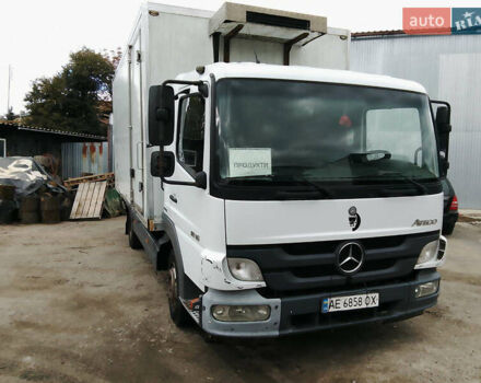 Белый Мерседес Атего, объемом двигателя 4.25 л и пробегом 460 тыс. км за 19000 $, фото 1 на Automoto.ua