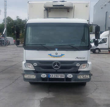 Білий Мерседес Атего, об'ємом двигуна 4.25 л та пробігом 346 тис. км за 20500 $, фото 1 на Automoto.ua