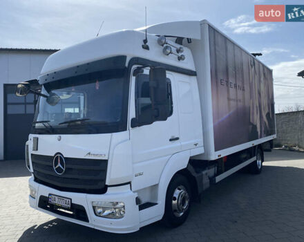 Білий Мерседес Атего, об'ємом двигуна 5.2 л та пробігом 817 тис. км за 25500 $, фото 2 на Automoto.ua