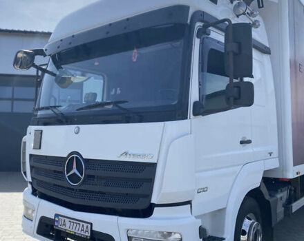 Білий Мерседес Атего, об'ємом двигуна 5.2 л та пробігом 817 тис. км за 25500 $, фото 3 на Automoto.ua