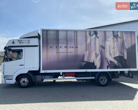 Білий Мерседес Атего, об'ємом двигуна 5.2 л та пробігом 817 тис. км за 25500 $, фото 4 на Automoto.ua
