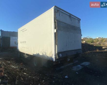 Белый Мерседес Атего, объемом двигателя 4.25 л и пробегом 1000 тыс. км за 9000 $, фото 1 на Automoto.ua