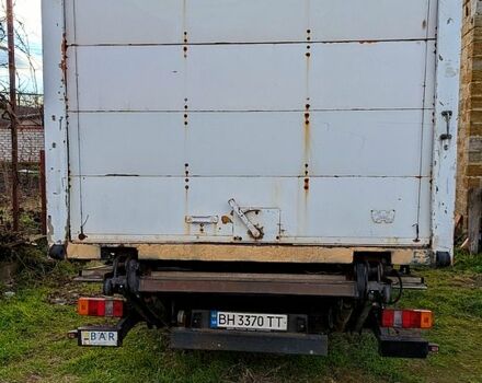 Білий Мерседес Атего, об'ємом двигуна 42 л та пробігом 585 тис. км за 15700 $, фото 2 на Automoto.ua