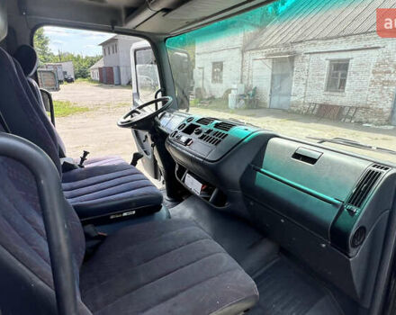 Белый Мерседес Атего, объемом двигателя 4.25 л и пробегом 848 тыс. км за 13500 $, фото 3 на Automoto.ua