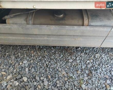 Белый Мерседес Атего, объемом двигателя 4.3 л и пробегом 650 тыс. км за 12000 $, фото 4 на Automoto.ua