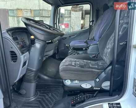 Белый Мерседес Атего, объемом двигателя 4.33 л и пробегом 250 тыс. км за 17500 $, фото 9 на Automoto.ua