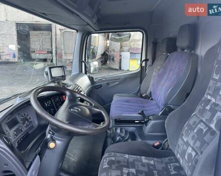 Белый Мерседес Атего, объемом двигателя 4.33 л и пробегом 250 тыс. км за 17500 $, фото 21 на Automoto.ua