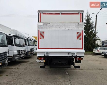 Белый Мерседес Атего, объемом двигателя 2 л и пробегом 550 тыс. км за 31900 $, фото 4 на Automoto.ua