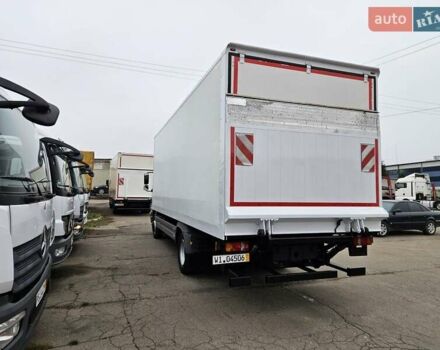 Белый Мерседес Атего, объемом двигателя 2 л и пробегом 550 тыс. км за 31900 $, фото 3 на Automoto.ua