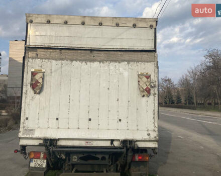 Белый Мерседес Атего, объемом двигателя 4.25 л и пробегом 418 тыс. км за 25200 $, фото 3 на Automoto.ua