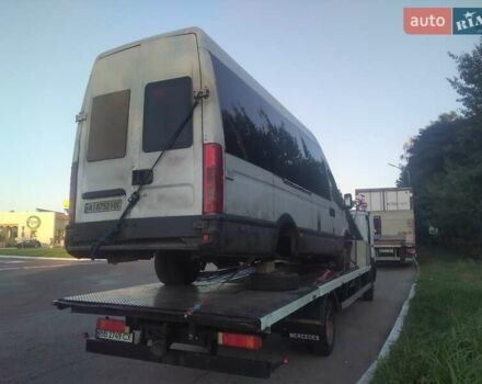 Белый Мерседес Атего, объемом двигателя 5.96 л и пробегом 400 тыс. км за 15500 $, фото 5 на Automoto.ua