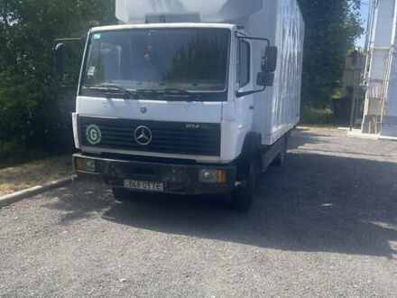 Белый Мерседес Атего, объемом двигателя 4.3 л и пробегом 1 тыс. км за 7500 $, фото 1 на Automoto.ua
