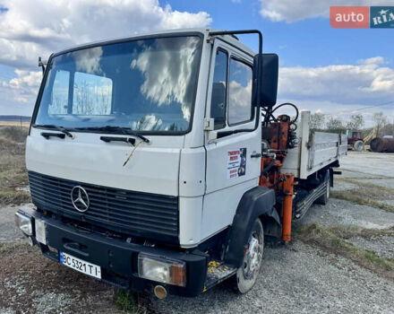 Білий Мерседес Атего, об'ємом двигуна 0 л та пробігом 350 тис. км за 18000 $, фото 1 на Automoto.ua