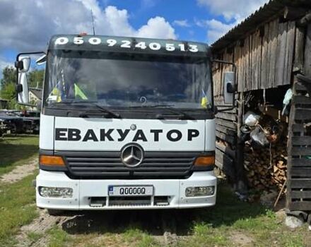 Белый Мерседес Атего, объемом двигателя 6 л и пробегом 700 тыс. км за 22000 $, фото 1 на Automoto.ua