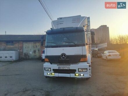 Белый Мерседес Атего, объемом двигателя 6.4 л и пробегом 1000 тыс. км за 22000 $, фото 1 на Automoto.ua