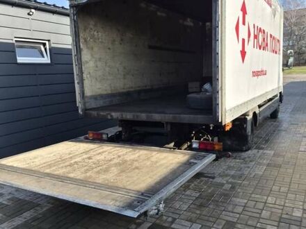 Белый Мерседес Атего, объемом двигателя 4.3 л и пробегом 700 тыс. км за 9000 $, фото 1 на Automoto.ua