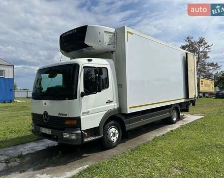 Білий Мерседес Атего, об'ємом двигуна 4.2 л та пробігом 750 тис. км за 21500 $, фото 1 на Automoto.ua