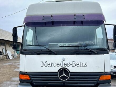 Білий Мерседес Атего, об'ємом двигуна 4.2 л та пробігом 550 тис. км за 11500 $, фото 1 на Automoto.ua