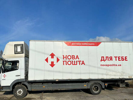 Белый Мерседес Атего, объемом двигателя 4.25 л и пробегом 935 тыс. км за 13999 $, фото 1 на Automoto.ua