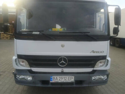 Білий Мерседес Атего, об'ємом двигуна 4.6 л та пробігом 380 тис. км за 21171 $, фото 1 на Automoto.ua