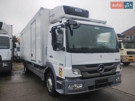 Білий Мерседес Атего, об'ємом двигуна 4.2 л та пробігом 410 тис. км за 36000 $, фото 1 на Automoto.ua