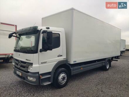 Белый Мерседес Атего, объемом двигателя 0 л и пробегом 450 тыс. км за 33700 $, фото 1 на Automoto.ua