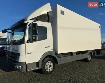 Белый Мерседес Атего, объемом двигателя 4.3 л и пробегом 469 тыс. км за 26900 $, фото 1 на Automoto.ua