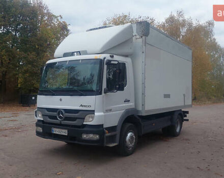 Мерседес Атего 2013 в Кропивницком (Кировограде) на Automoto.ua Белый Мерседес Атего, объемом двигателя 4.25 л и пробегом 433 тыс. км за 17999 $, фото 1 на Automoto.ua