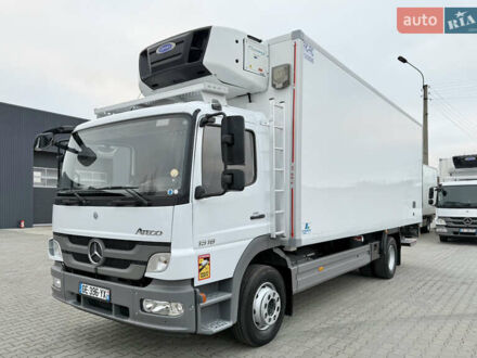 Белый Мерседес Атего, объемом двигателя 4.3 л и пробегом 95 тыс. км за 42500 $, фото 1 на Automoto.ua