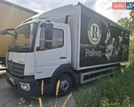 Белый Мерседес Атего, объемом двигателя 5.13 л и пробегом 260 тыс. км за 22000 $, фото 1 на Automoto.ua