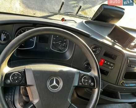 Бежевый Мерседес Атего, объемом двигателя 5.13 л и пробегом 480 тыс. км за 41000 $, фото 7 на Automoto.ua