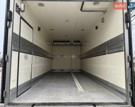 Фиолетовый Мерседес Атего, объемом двигателя 4.8 л и пробегом 433 тыс. км за 35750 $, фото 43 на Automoto.ua