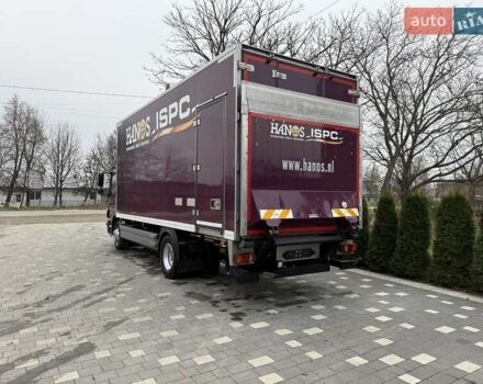 Фиолетовый Мерседес Атего, объемом двигателя 4.8 л и пробегом 433 тыс. км за 35750 $, фото 6 на Automoto.ua