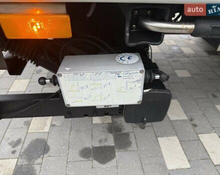 Фиолетовый Мерседес Атего, объемом двигателя 4.8 л и пробегом 433 тыс. км за 35750 $, фото 37 на Automoto.ua