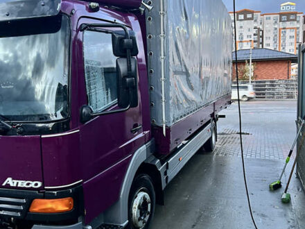 Мерседес Атего 1999 у Києві на Automoto.ua Фіолетовий Мерседес Атего, об'ємом двигуна 4.25 л та пробігом 700 тис. км за 11999 $, фото 1 на Automoto.ua