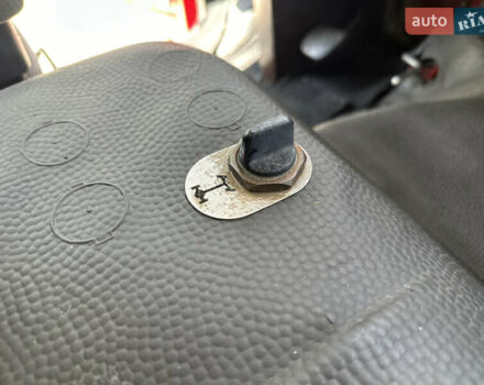 Красный Мерседес Атего, объемом двигателя 6 л и пробегом 800 тыс. км за 11500 $, фото 19 на Automoto.ua