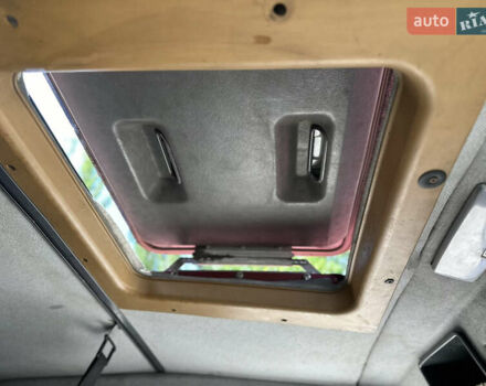 Красный Мерседес Атего, объемом двигателя 6 л и пробегом 800 тыс. км за 11500 $, фото 22 на Automoto.ua